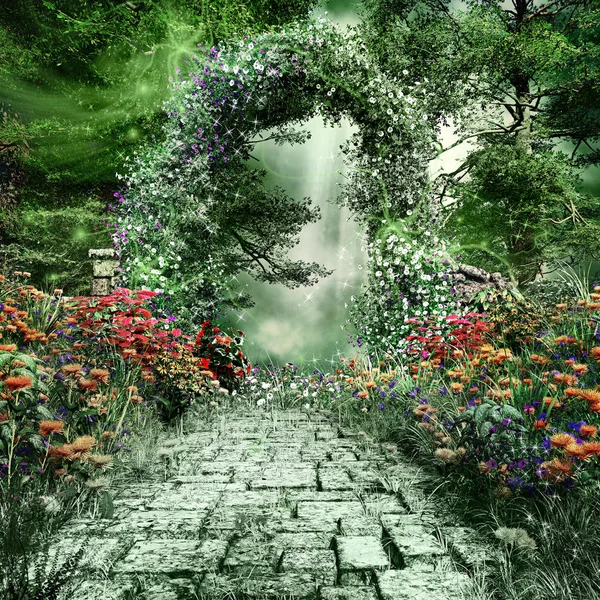 Ruined path in the garden — Stock Photo, Image