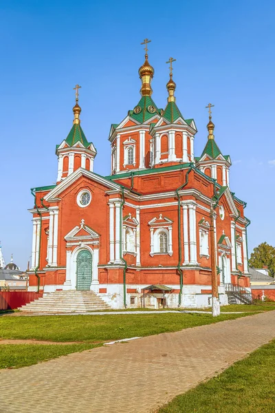 Catedral de la Santa Cruz en el convento de Brusensky Kolomna.Moscow Obl — Foto de Stock