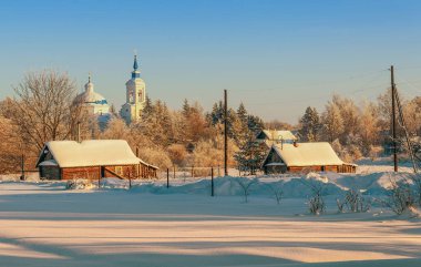 Pogost Samur Köyündeki Varsayım Kilisesi. Novgorod Oblastı. Rusya