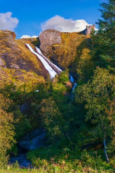 Vista Cascada Systrafoss Pueblo Kirkjubaejarklaustur Klaustur Principios Otoño Islandia —  Fotos de Stock