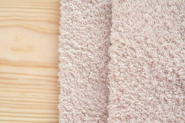 Ahşap bacground pamuk havlu