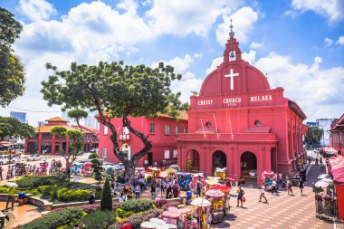 Melaka, Malezya - 28 Temmuz 2019: Christ Church Malacca Malezya 'nın Malezya şehrinde 18. yüzyıl Anglikan kilisesidir..