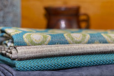 Seramik vazolu kumaşlar