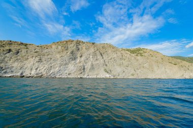 Kırım, Ukrayna 'da Karadeniz' in güzel kayalık kıyıları.