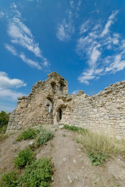Eski şehrin kalıntıları, Ukrayna, Kırım 'daki harabeler ve mağara şehirleri..