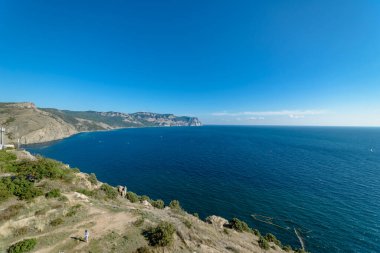 Karadeniz 'in Rocky Sahili, Kırım.