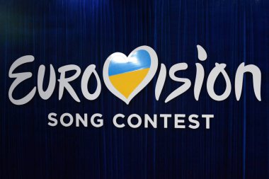 Kyiv, Ukrayna - 08 Şubat 2020: Eurovision-2018 Eurovision seçmeleri sırasında Ukrayna 'dan Logo Eurovision ile Sahne