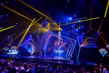 Kyiv, Ukrayna - 08 Şubat 2020: Eurovision-2018 Eurovision seçmeleri sırasında Ukrayna 'dan Logo Eurovision ile Sahne