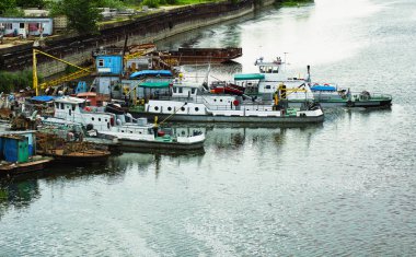 Gemi iskelede taşıma varış