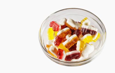 Gummies izole bir arka plan üzerinde