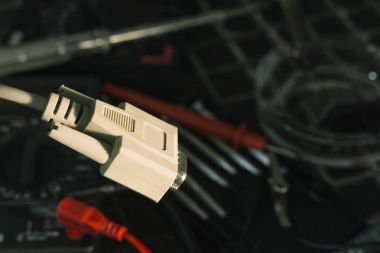 Elektrik bağlantısı D-Sub (Vga) monitör