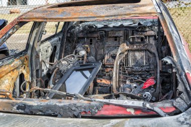 Otomobil araba yangından sonra iç
