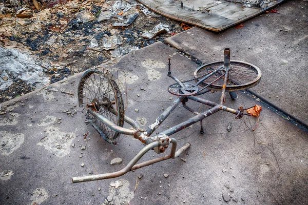 Kind fiets door Gatlinburg bosbrand verwoest — Stockfoto