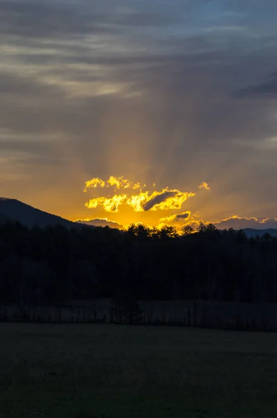 Smoky Mountains Sunrise Vertical — Stock Photo, Image