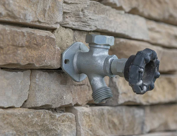 Horizontal Close Shot Outdoor Water Faucet Attached Stone Wall Background — Stock Photo, Image