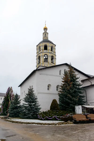 Russie, Borovsk, 02 janvier 2020 : Monastère Saint-Pafnutiev Borovsky — Photo