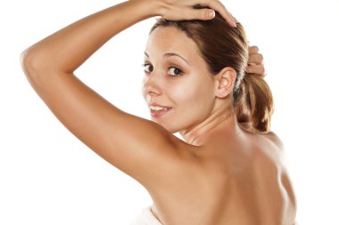 genç güzel kadın kılığında