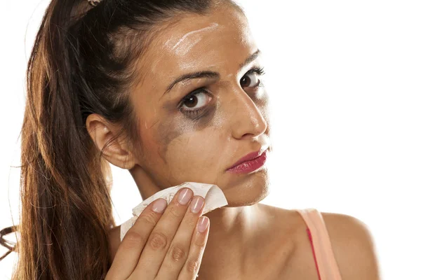 Make up removing — Stock Photo, Image