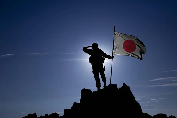 Conquérant avec un drapeau — Photo