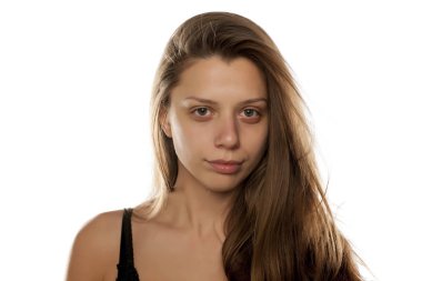 kadın makyaj olmadan 