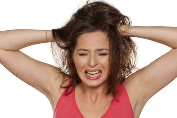 Woman with itchy scalp — Stock Photo, Image