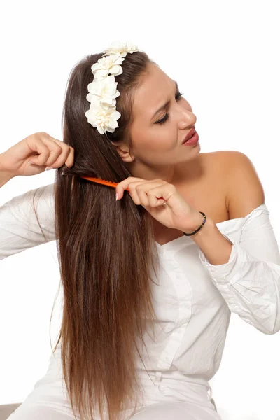 Problema di pettinatura dei capelli — Foto Stock