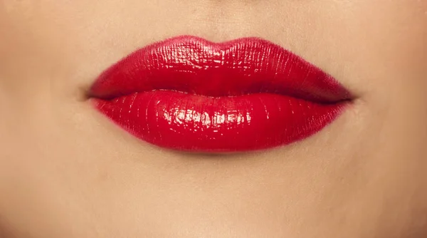 Vrouw Lippen Met Lippenstift — Stockfoto