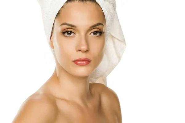 Young Beautiful Woman Towel Her Head White Background — Stock Photo, Image