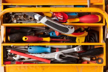 Araç kutusunu yukarıdan aç