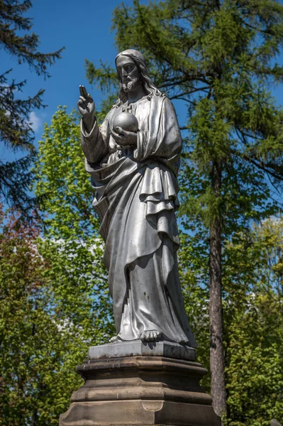 Старий статуя, на могилу, на цвинтарі Lychakivskyj — стокове фото
