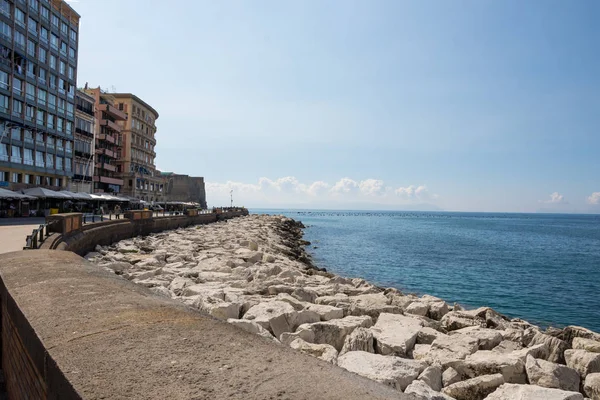 Napels, Italië-2 mei 2019: uitzicht op de historische gebouwen ne — Stockfoto