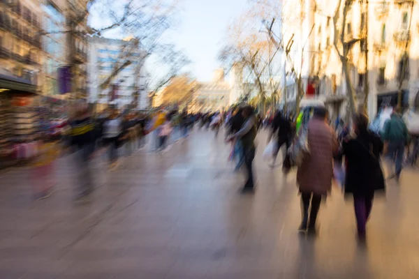 Lidi z ulice na zebry. Úmyslný pohyb BL — Stock fotografie