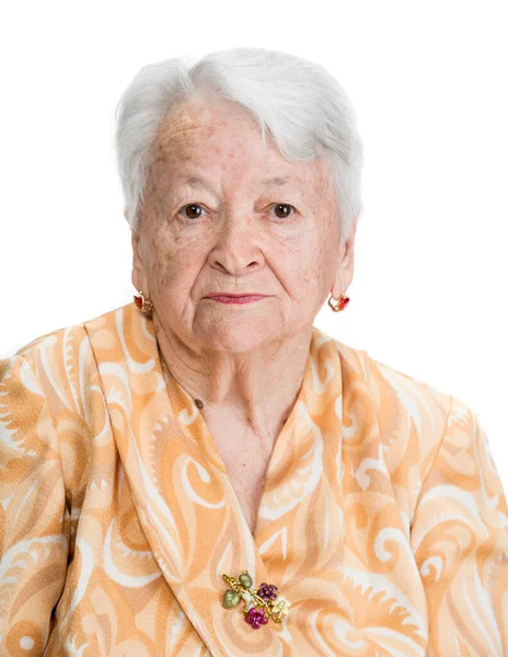 Retrato de mulher idosa pensativa posando em estúdio — Fotografia de Stock