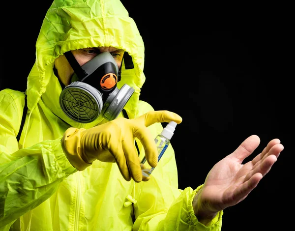 Healthcare Medical Concept Man Respirator Glove Treating His Hand Antiseptic — Stock Photo, Image