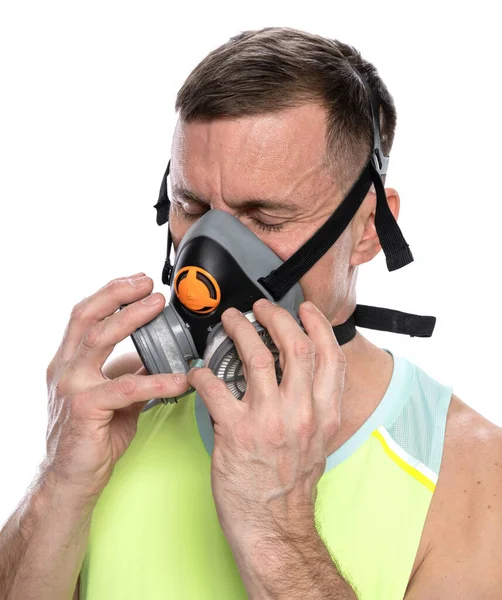 Coronavirus Och Sjukvård Koncept Andningsskydd Porträtt Ung Man Respirator Över — Stockfoto