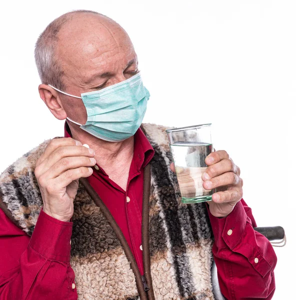 Medizin Und Gesundheitswesen Älterer Mann Leidet Unter Kopfschmerzen Und Nimmt — Stockfoto