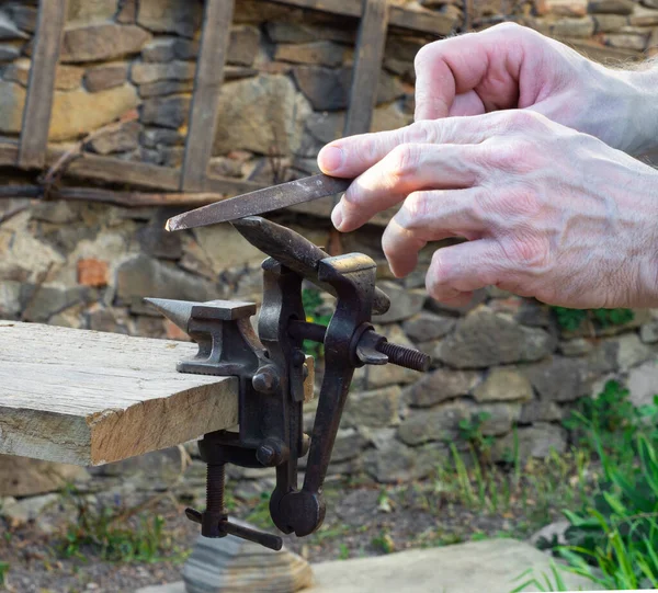 Vise Wooden Table Bench Tools Man Working File — Stock Photo, Image