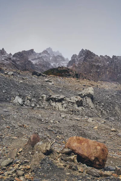 セロトーレと Glaciar グランデ チャルテン パタゴニア アルゼンチンは 南アメリカの景色とラグーナ — ストック写真