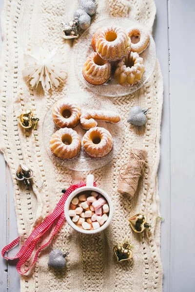 Boże Narodzenie mini bundt ciasto — Zdjęcie stockowe