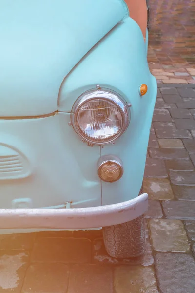 Stary Samochód Retro Reflektorami — Zdjęcie stockowe