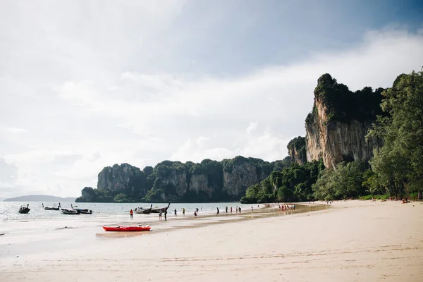 Hermosa Playa Tropical Railay Tailandia —  Fotos de Stock