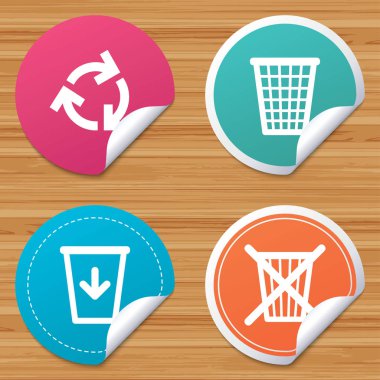 Geri dönüşüm kutusu simgeler. Sembol azaltmak veya yeniden.