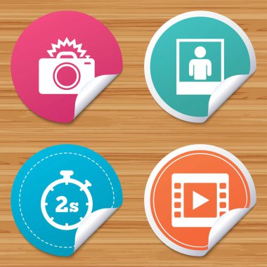 fotoğraf kamera simgesi. flaş ışığı ve video karesi.