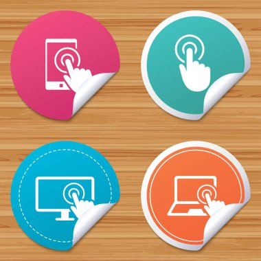 Daire rozetleri ile kıvrık köşe