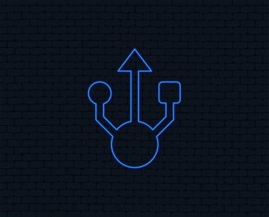 Neon ışık. USB işareti simgesi. USB flash sürücü simgesi. Grafik tasarım parlayan. Tuğla duvar. Vektör