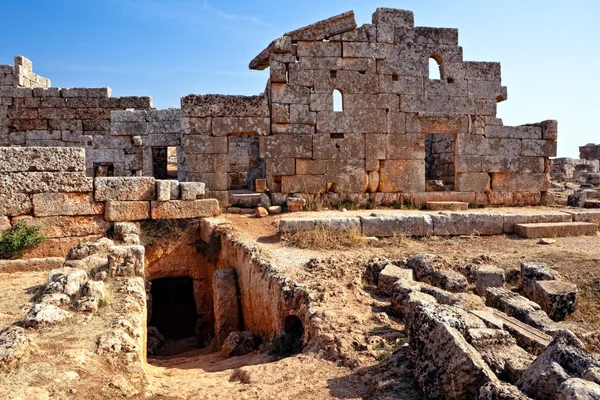 Serjilla kamienne ruiny Syrii — Zdjęcie stockowe