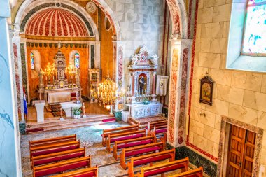 St. Anthony kilise iç