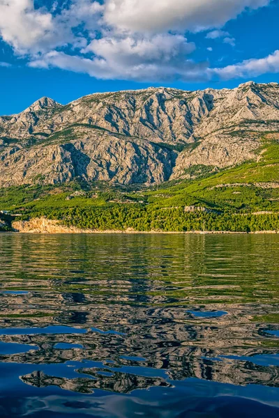 Tucepi prachtige landschap — Stockfoto