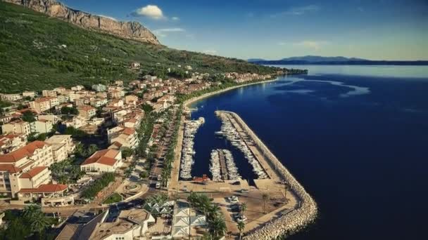 Tucepi port aerial — Stock Video