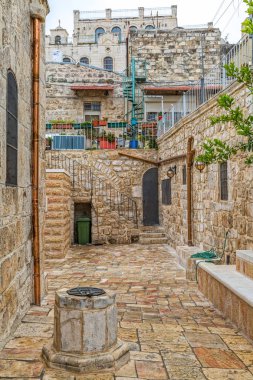 Kilise Saint John Baptist yard